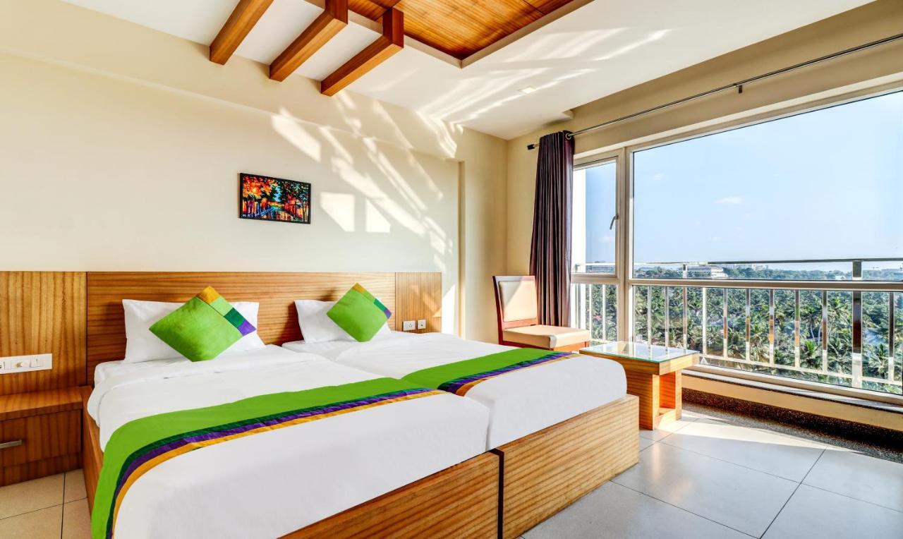Treebo Park Hotel Thiruvananthapuram Exterior photo